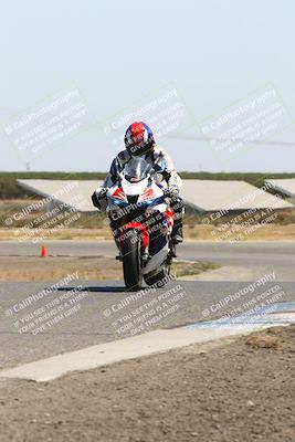 media/Sep-01-2025-Lets Ride (Mon) [[4370d11284]]/B Group/1220pm (Wheelie Bump)/